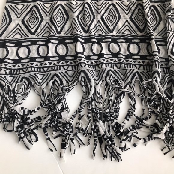 Southern Breeze Bikini / Swimwear Coverup - Picture 5 of 6